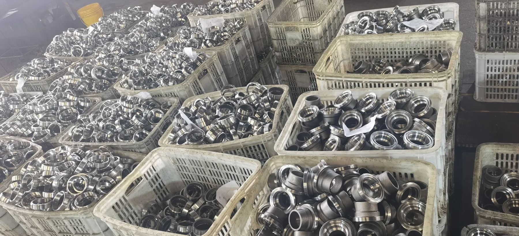 Machined casting components prepared for dimensional inspection